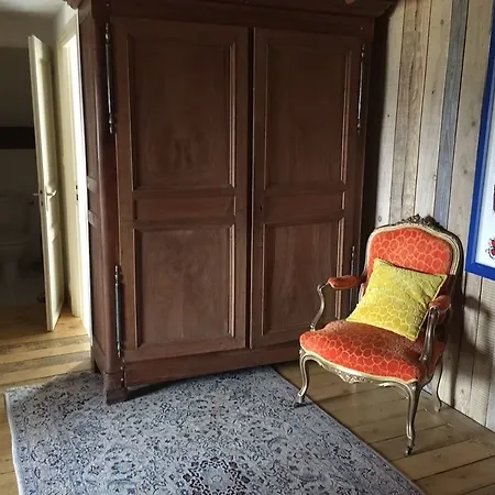Värdshus De 3*